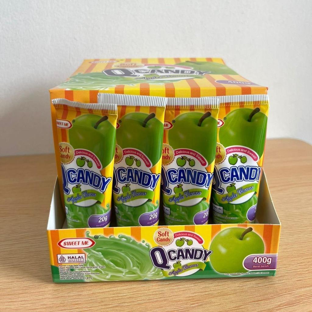 Permen  Lunak Q Candy Rasa Apel Sweet me isi 20 pcs