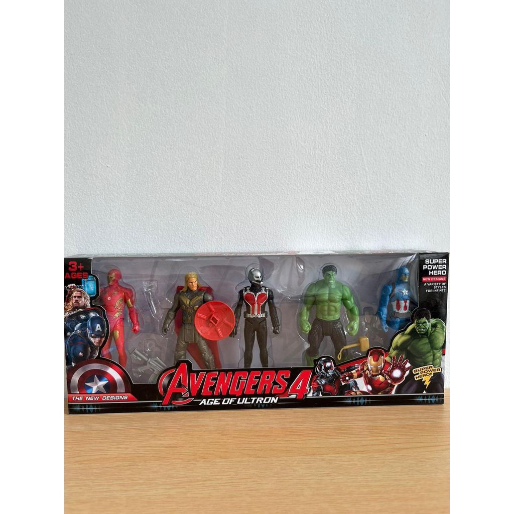 Mainan Tokoh Superhero Figur Avengers