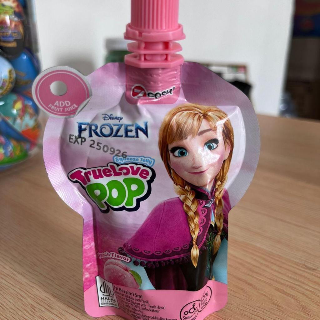 Minuman Jeli True Love POP Frozen Squeeze Cosia