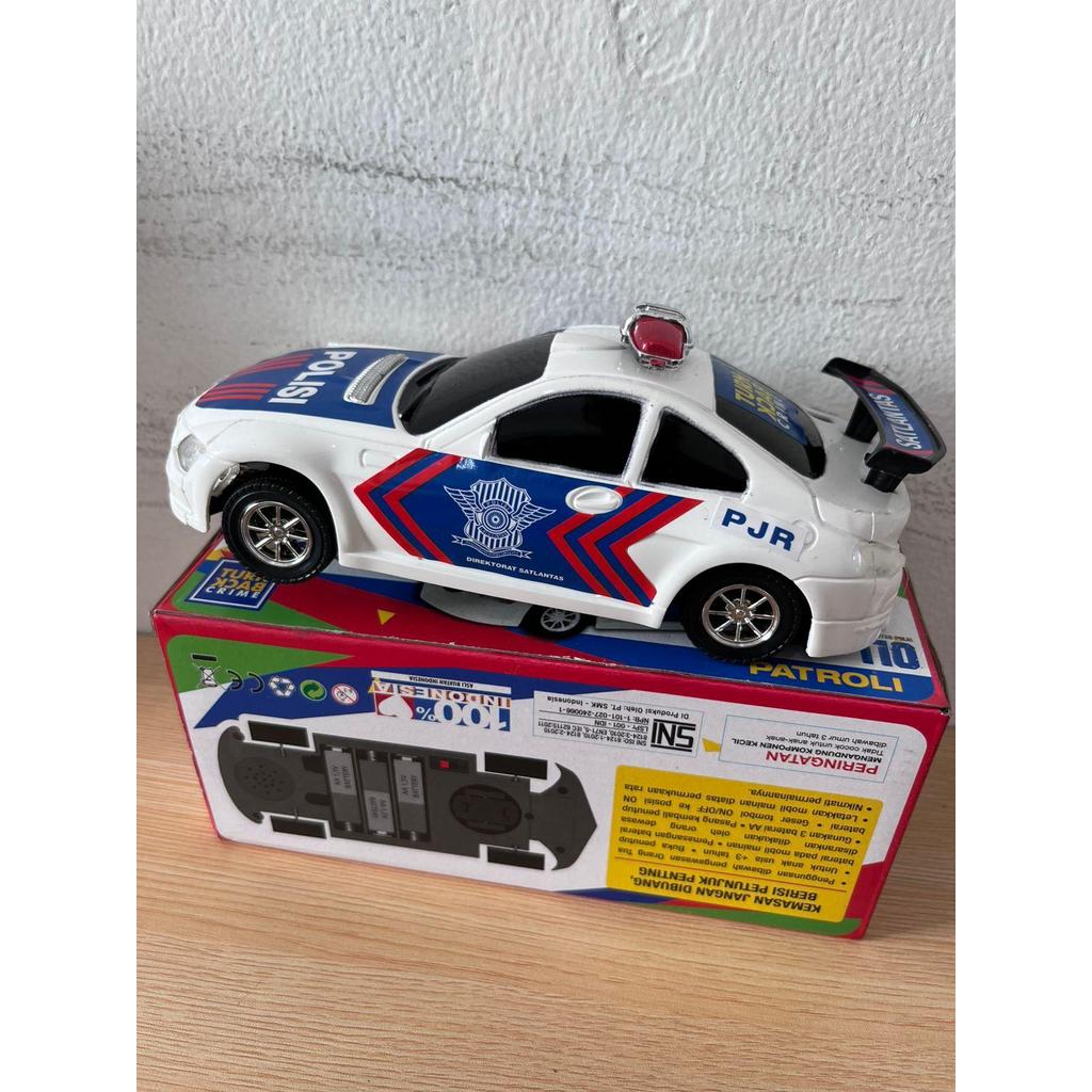 Mainan Mobil Polisi Indonesia HKR 1 PCS (Tidak Termasuk Baterai)